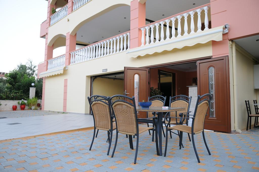 Sofia Apartment ยีธิโอ ห้อง รูปภาพ