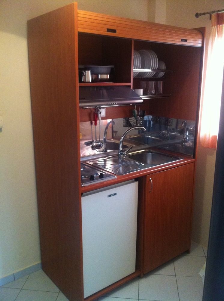 Sofia Apartment ยีธิโอ ภายนอก รูปภาพ